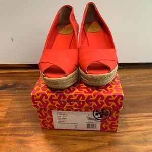 Tory Burch Red Filipa wedges size 7